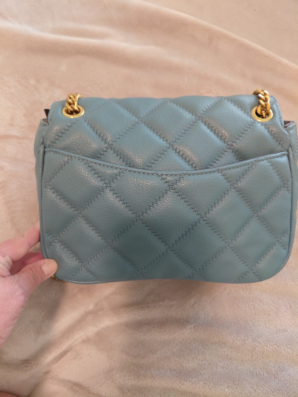 Quilted Teal Shoulder Bag with Gold Chain - Picture 3 of 7